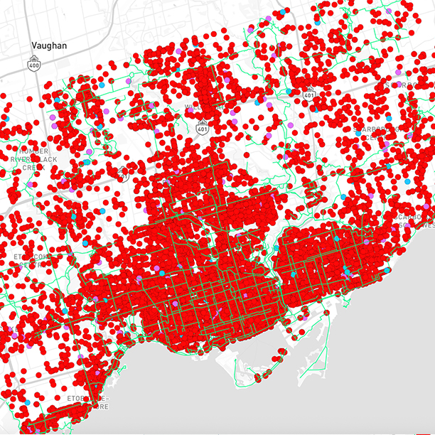 Diving deeper into mapbox and styling new datasets- bicycle thefts in Toronto VS bicycle routes and collection station